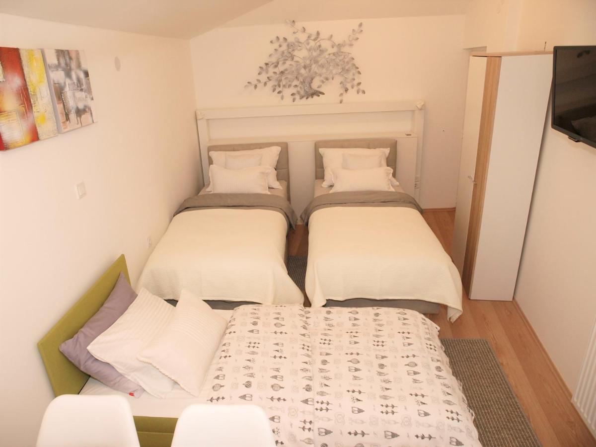 Cozy Studio Apartment Tian In זאגרב מראה חיצוני תמונה