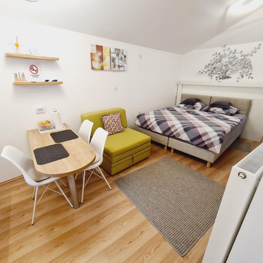 Cozy Studio Apartment Tian In זאגרב מראה חיצוני תמונה