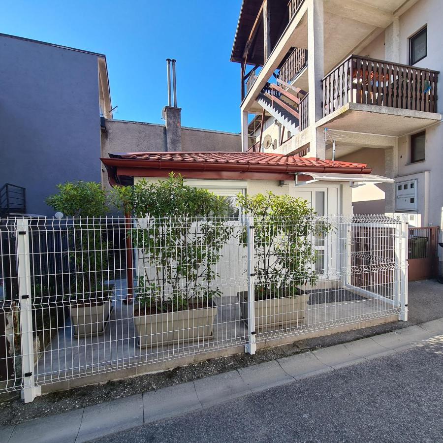 Cozy Studio Apartment Tian In זאגרב מראה חיצוני תמונה