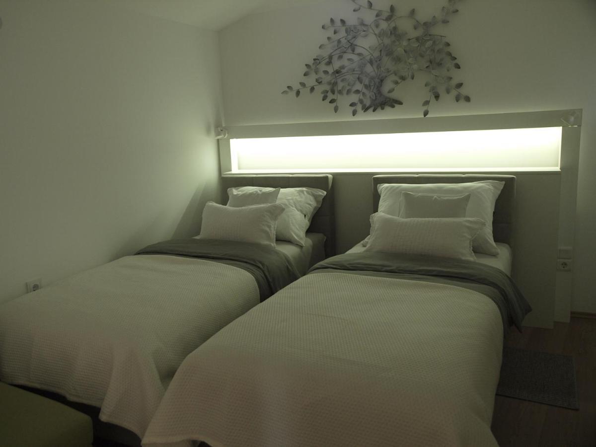 Cozy Studio Apartment Tian In זאגרב מראה חיצוני תמונה